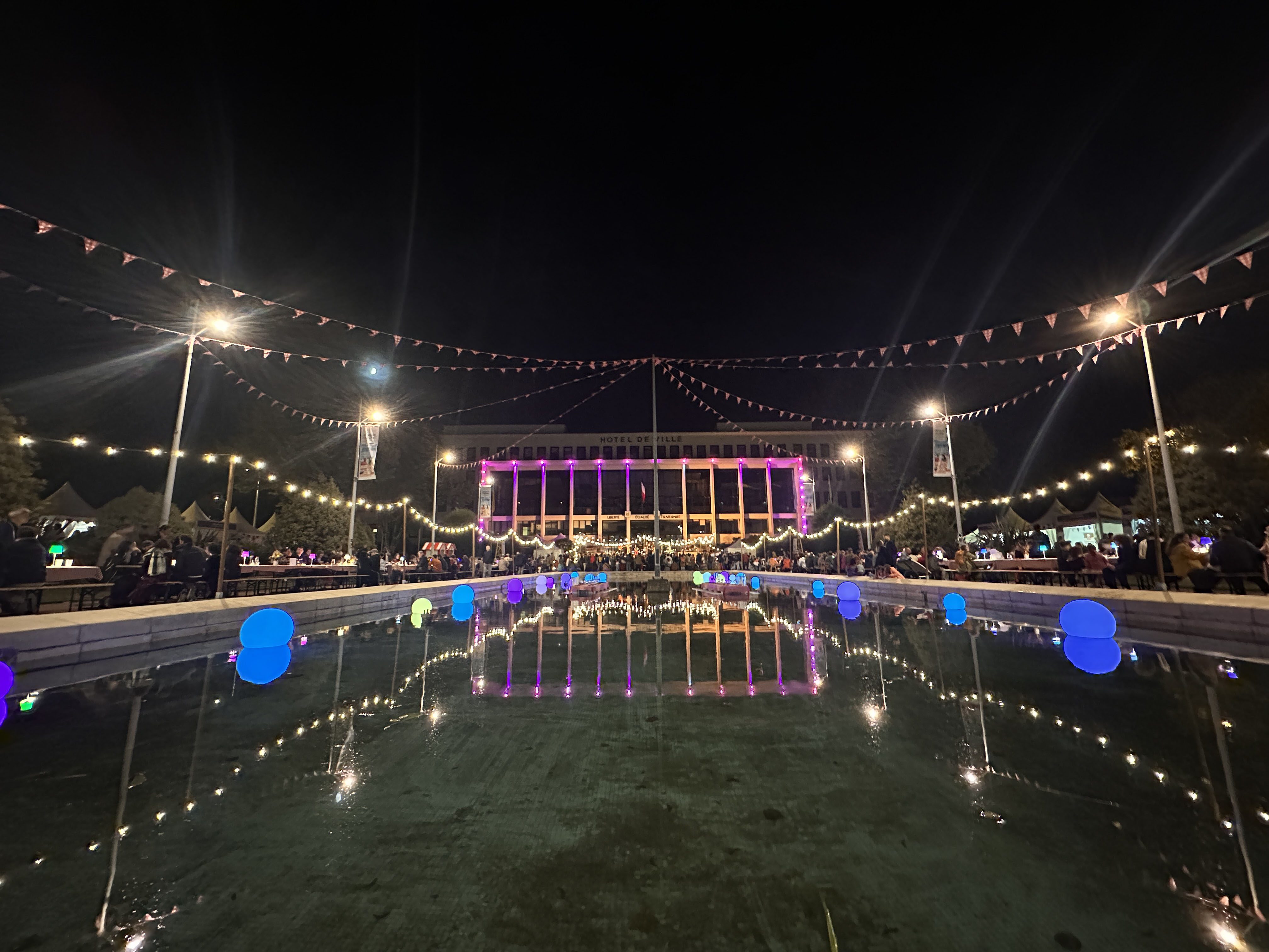 Mise en Lumière d’un Espace Réceptif à Saint-Nazaire